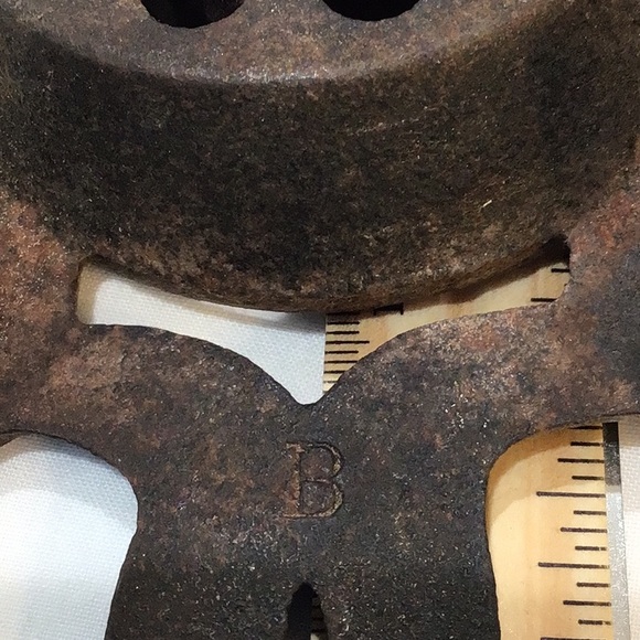 Antique Cast Iron Electric Trivet Works Perfectly! - Picture 7 of 13